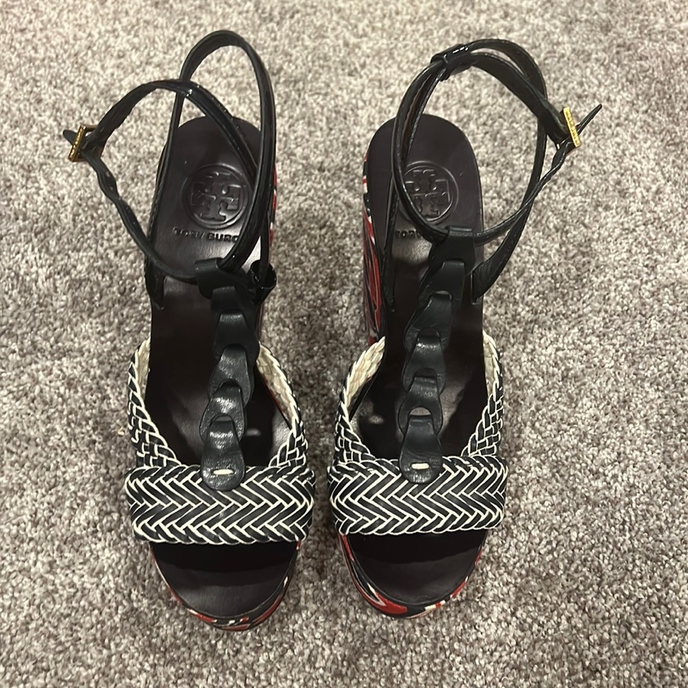Tory Burch Navy + Ivory Araminta High Wedge